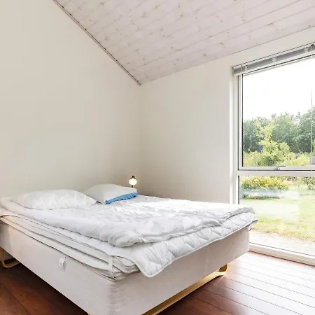 8 Person In Skals Holiday home Hjarbaek